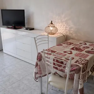 Apartment App. Marcopolo - 100mt Dal Mare, Lido di Jesolo