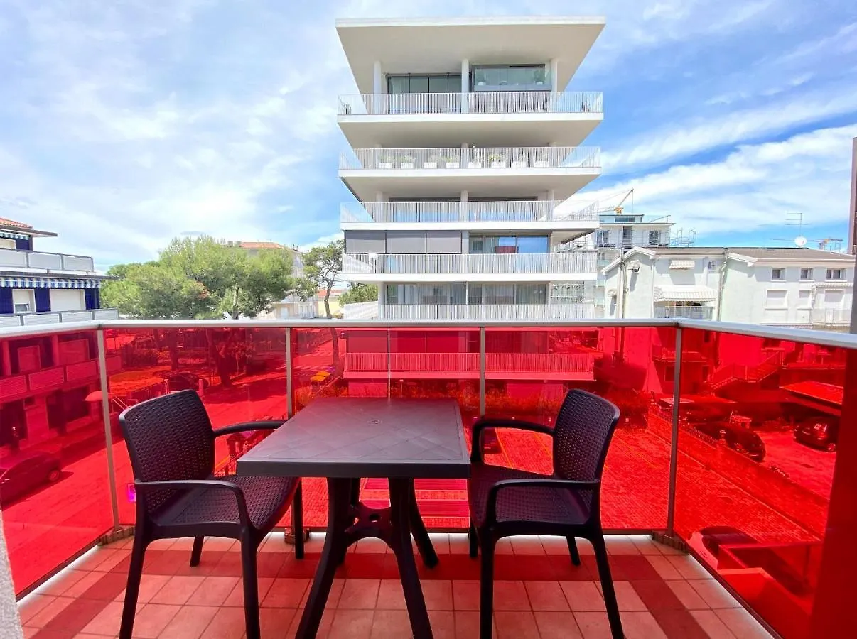 Artesi - Carraro Immobiliare Jesolo - Family Apartments contacts