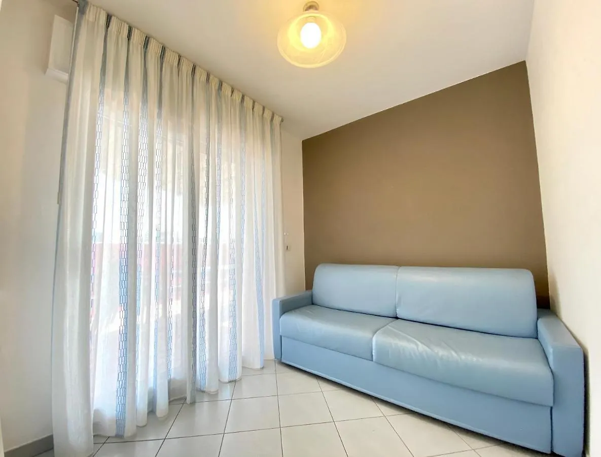 Artesi - Carraro Immobiliare Jesolo - Family Apartments Italy